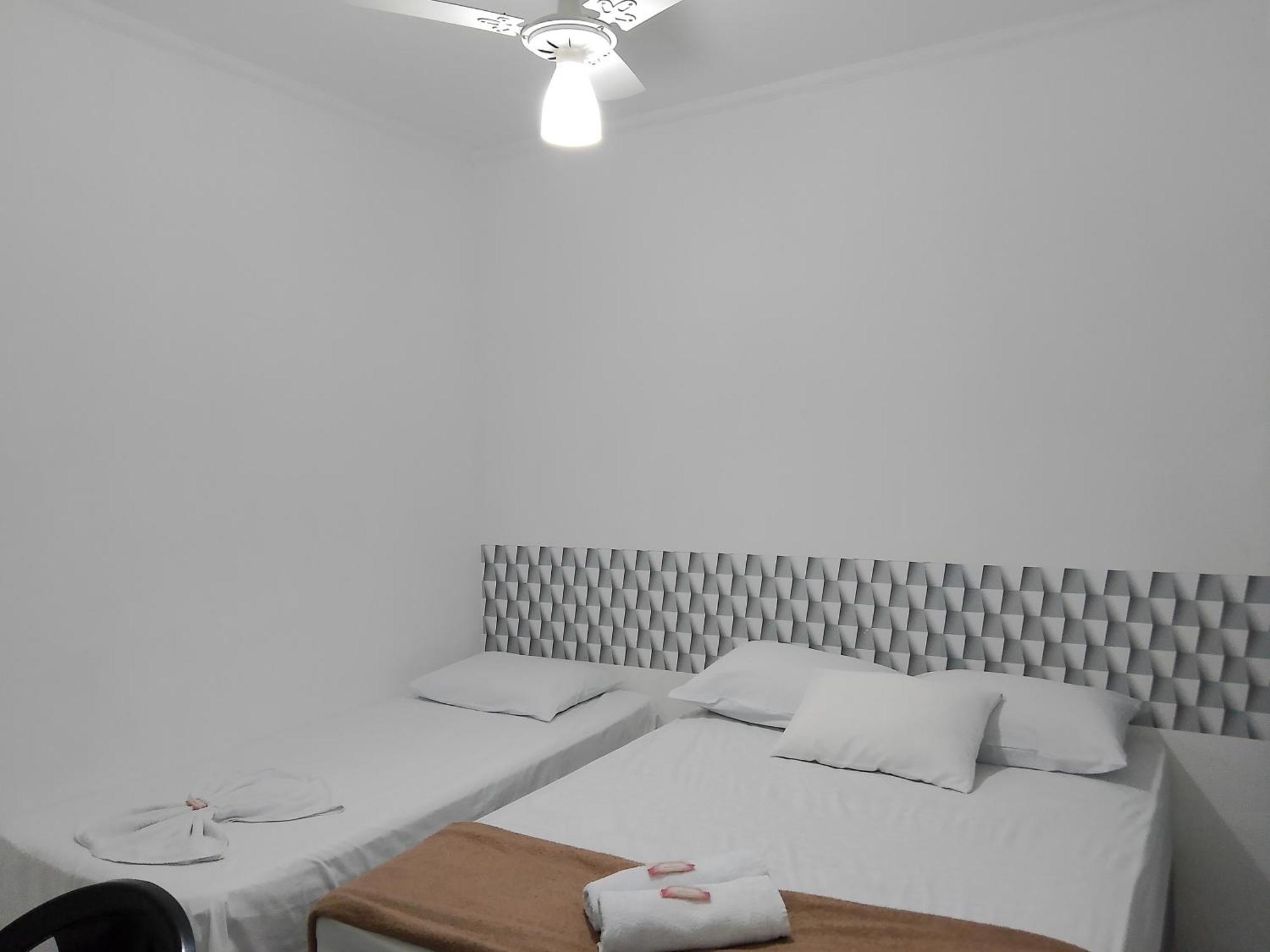 Hotel Aconchegante Jequié Стая снимка